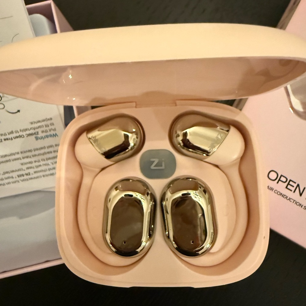 ZIHNIC Gold Wireless Earbuds with Charging Case ZN-505 pink NEW